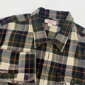 Wallace & Barnes Full Zip Front Large Plaid Flannel Full Zip Jacket Pockets